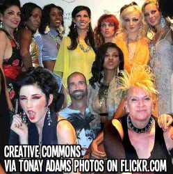http://www.flickr.com/photos/tonyadamsphotos/6142302464/